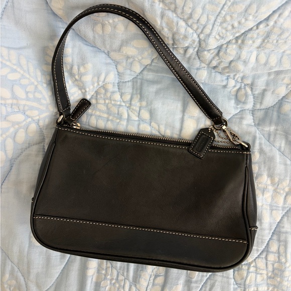 Coach Handbags - Vintage Coach Black Leather Shoulder Bag